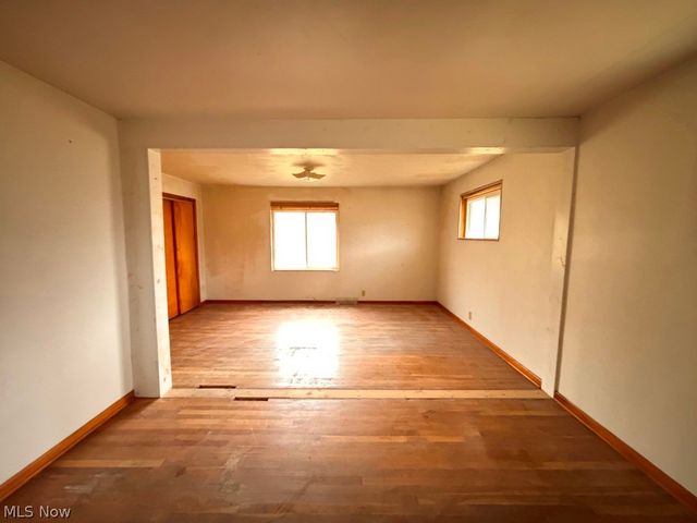 4672 Veterans Boulevard, New Cumberland, WV 26047