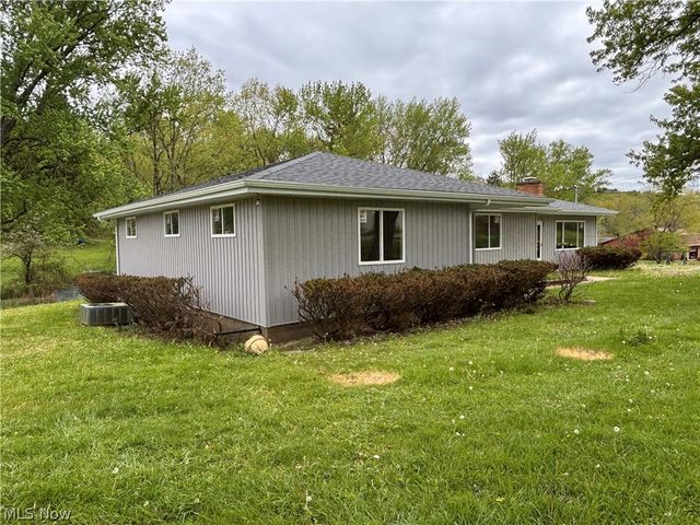 4672 Veterans Boulevard, New Cumberland, WV 26047