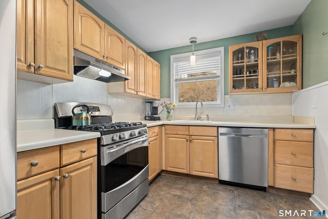 14 Valley Road, Danbury, CT 06811