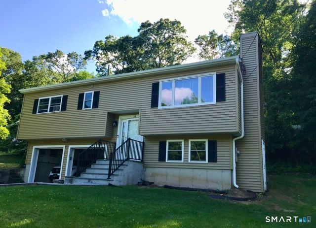 14 Valley Road, Danbury, CT 06811