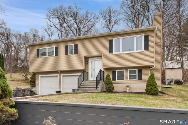 14 Valley Road, Danbury, CT 06811