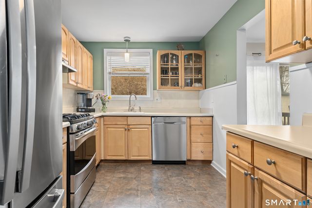 14 Valley Road, Danbury, CT 06811