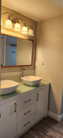 1703 E 29TH AVENUE, Tampa, FL 33605