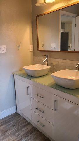 1703 E 29TH AVENUE, Tampa, FL 33605
