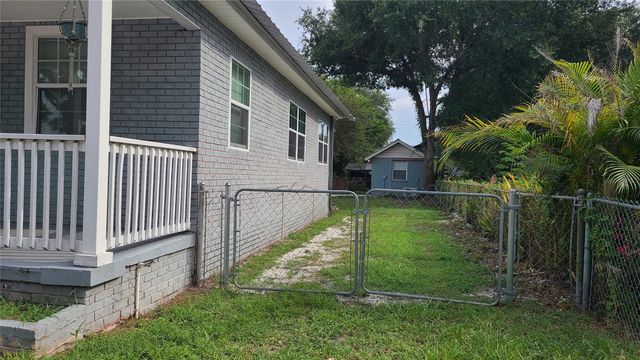 1703 E 29TH AVENUE, Tampa, FL 33605