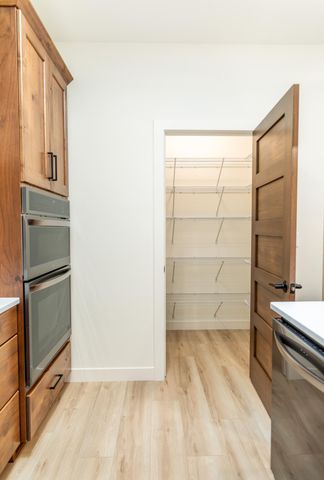 662 Rania Way W, West Fargo, ND 58078