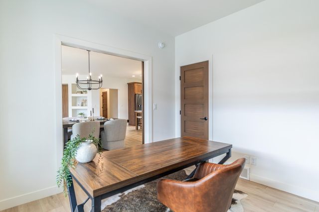 662 Rania Way W, West Fargo, ND 58078