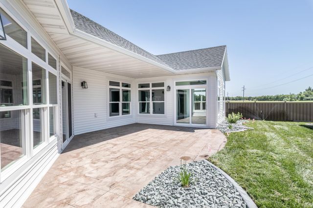 662 Rania Way W, West Fargo, ND 58078