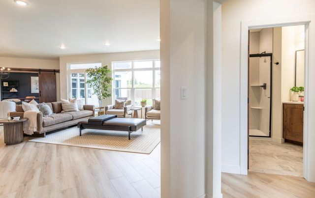 662 Rania Way W, West Fargo, ND 58078