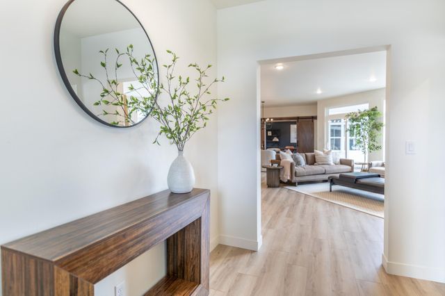 662 Rania Way W, West Fargo, ND 58078