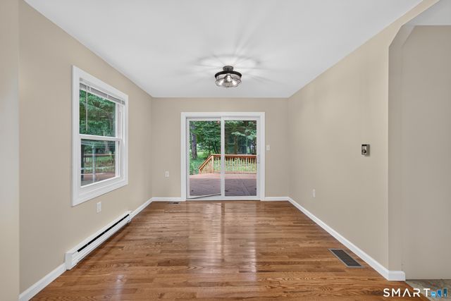 11 Glover Avenue, Old Lyme, CT 06371