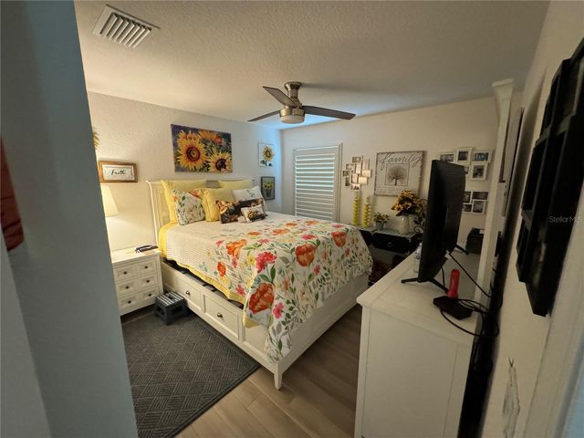 10351 ADDISON SHORE WAY, Oxford, FL 34484