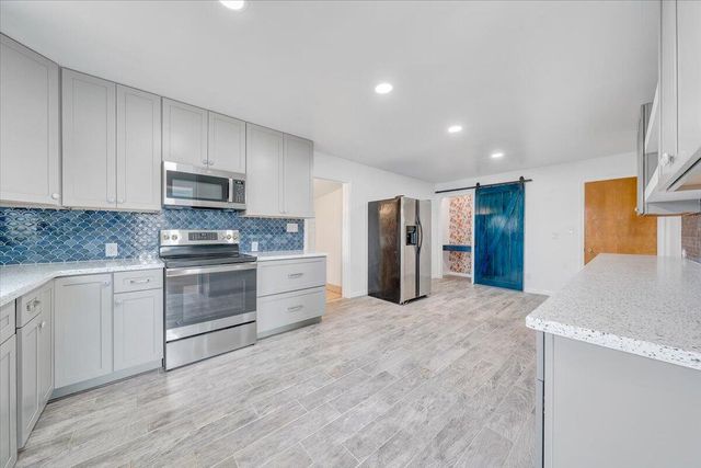 5001 Hildebrand RD, Roanoke, VA 24012