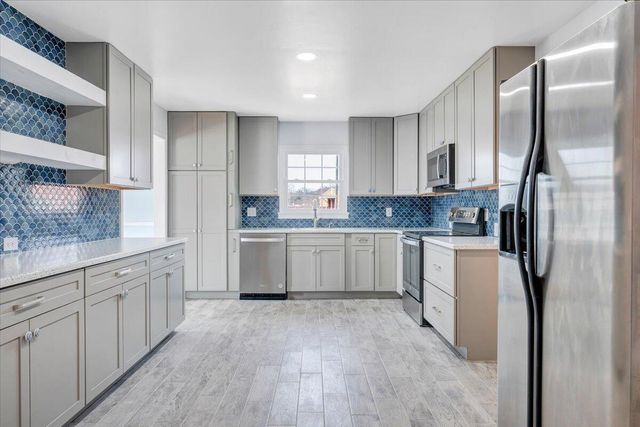 5001 Hildebrand RD, Roanoke, VA 24012