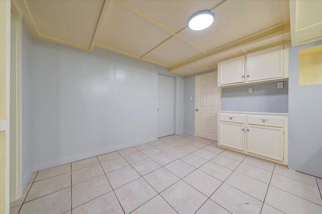 5001 Hildebrand RD, Roanoke, VA 24012