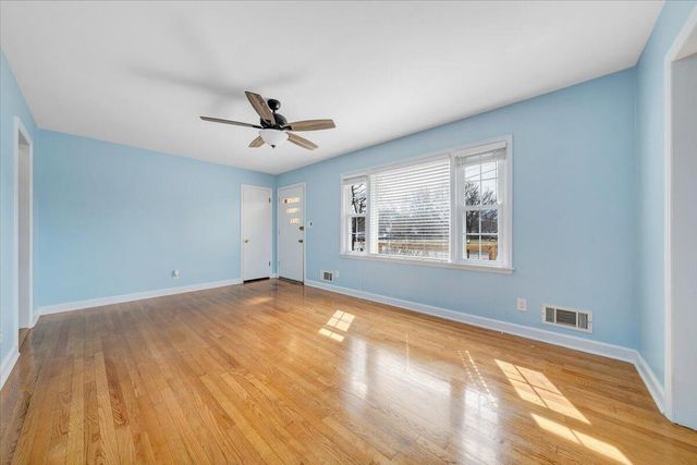 5001 Hildebrand RD, Roanoke, VA 24012