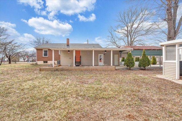 5001 Hildebrand RD, Roanoke, VA 24012