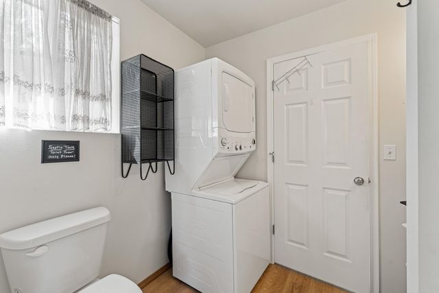 2276 Azalea Drive, Grants Pass, OR 97526