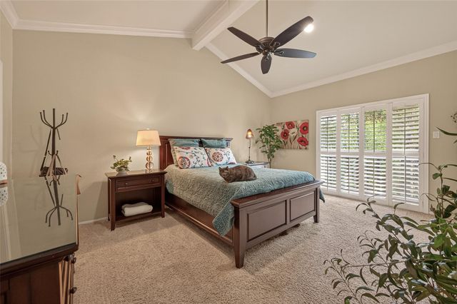 11711 Memorial Drive 17, Houston, TX 77024