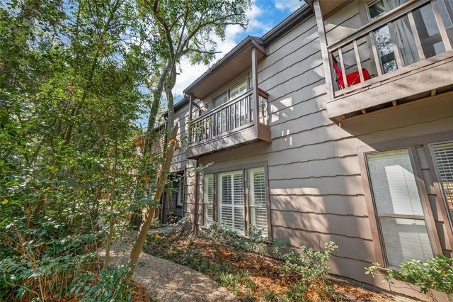 11711 Memorial Drive 17, Houston, TX 77024