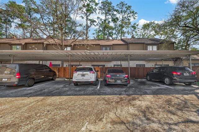 11711 Memorial Drive 17, Houston, TX 77024