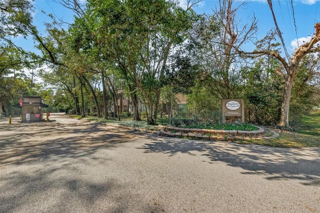 11711 Memorial Drive 17, Houston, TX 77024