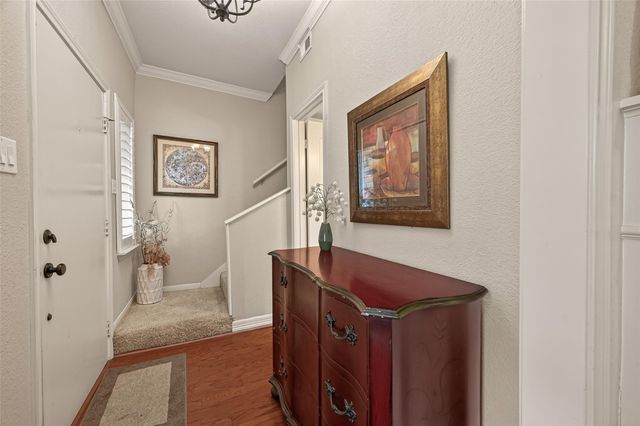 11711 Memorial Drive 17, Houston, TX 77024