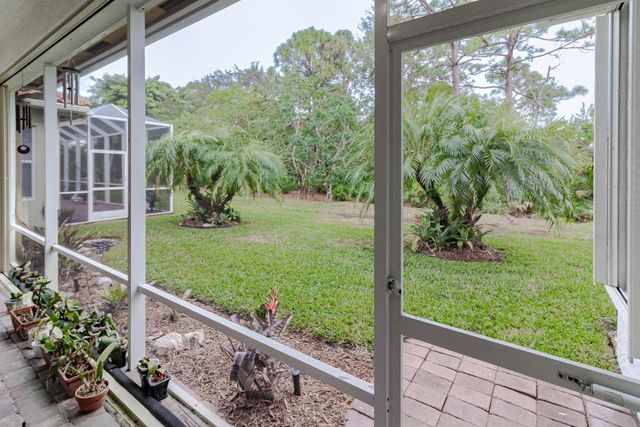 855 SW Pebble Lane, Palm City, FL 34990