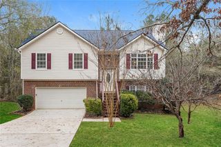 1024 Miss Amber Way, Locust Grove, GA 30248