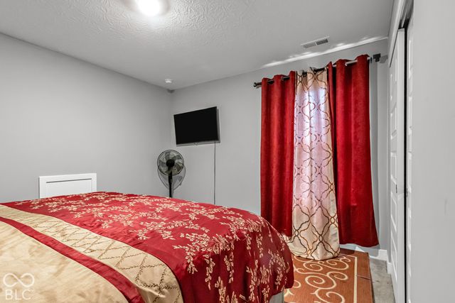 7349 Parkstay, Camby, IN 46113