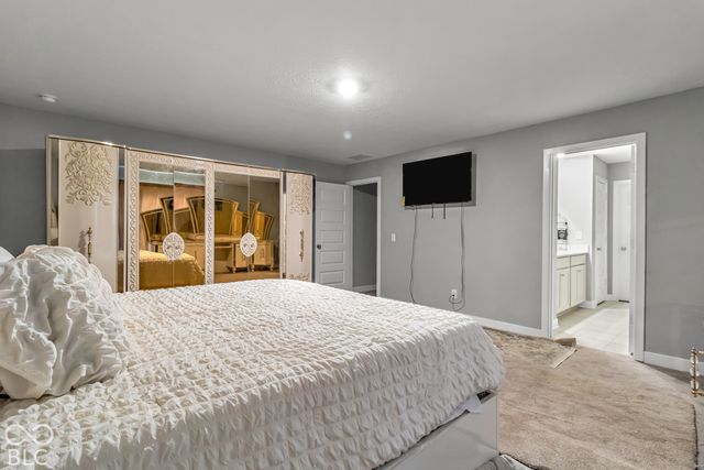 7349 Parkstay, Camby, IN 46113