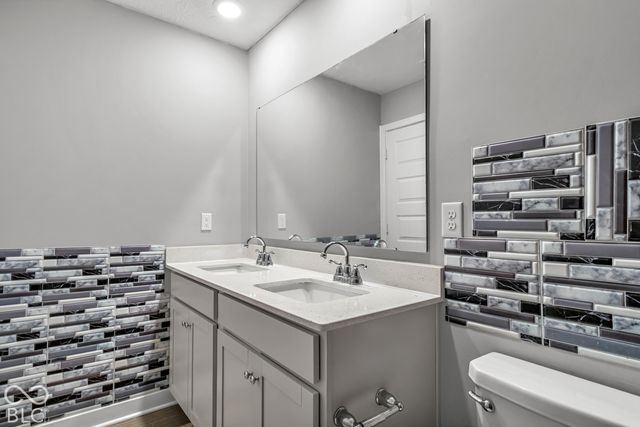 7349 Parkstay, Camby, IN 46113