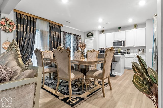 7349 Parkstay, Camby, IN 46113