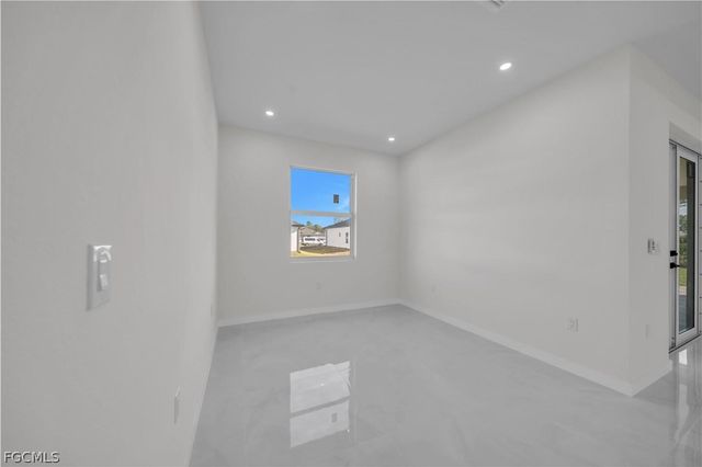 1930 Zombar CT, Lehigh Acres, FL 33972