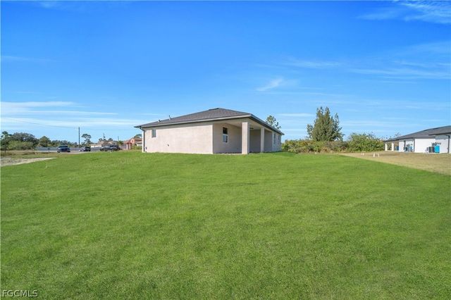 1930 Zombar CT, Lehigh Acres, FL 33972