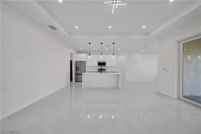 1930 Zombar CT, Lehigh Acres, FL 33972