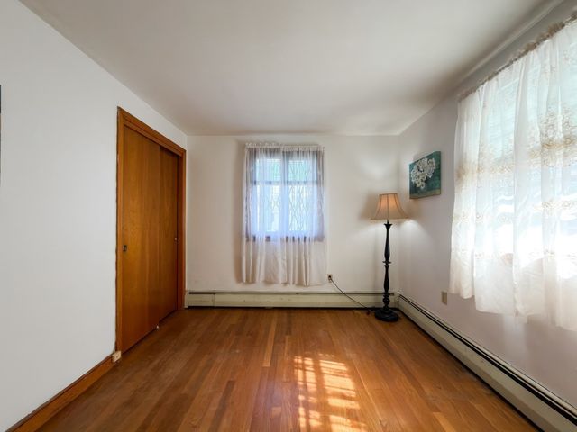 38 Amelia Pl, Revere, MA 02151