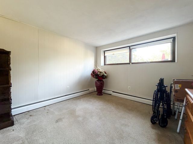 38 Amelia Pl, Revere, MA 02151