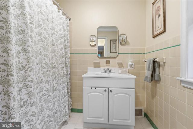 12903 FOUNTAIN HEAD RD, Hagerstown, MD 21742