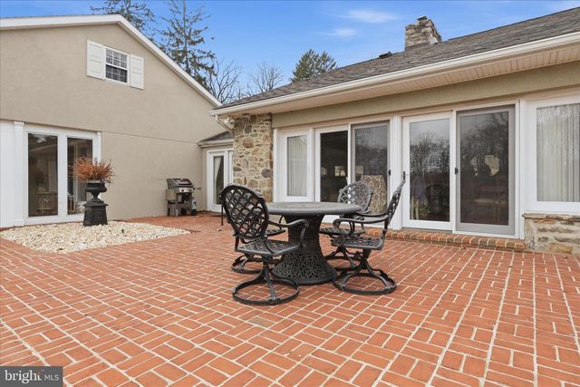 12903 FOUNTAIN HEAD RD, Hagerstown, MD 21742