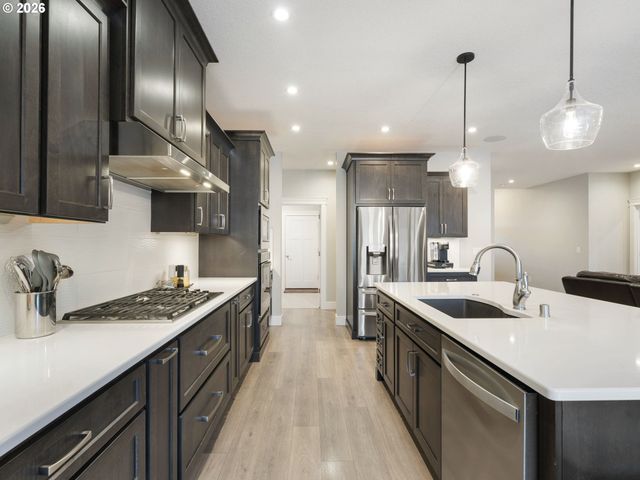 5711 Ne 133RD St, Vancouver, WA 98686