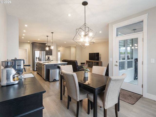 5711 Ne 133RD St, Vancouver, WA 98686