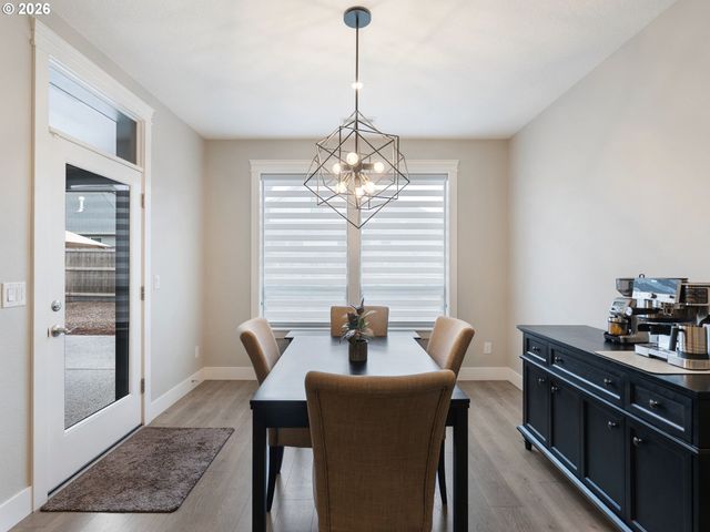 5711 Ne 133RD St, Vancouver, WA 98686