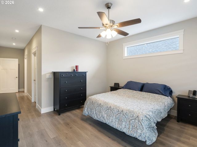 5711 Ne 133RD St, Vancouver, WA 98686