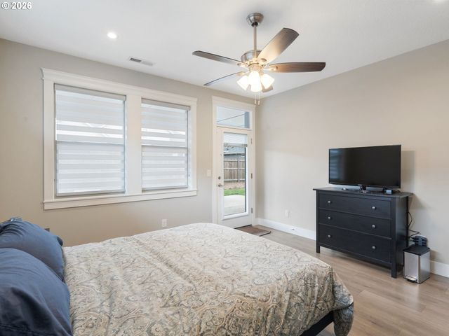 5711 Ne 133RD St, Vancouver, WA 98686