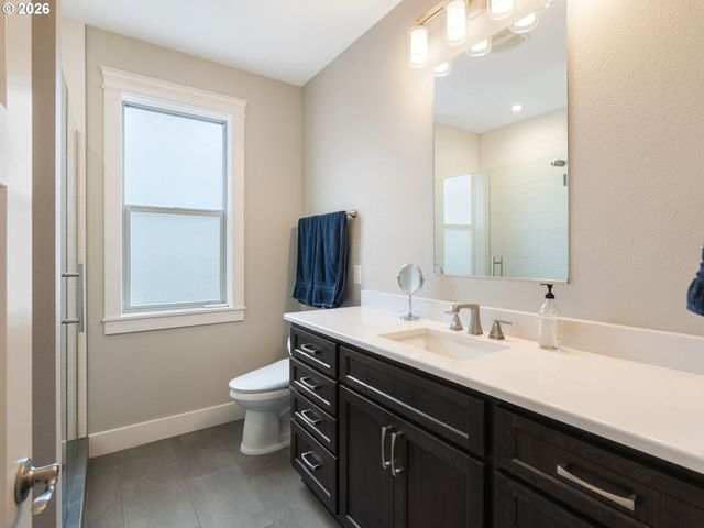 5711 Ne 133RD St, Vancouver, WA 98686