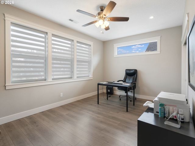 5711 Ne 133RD St, Vancouver, WA 98686