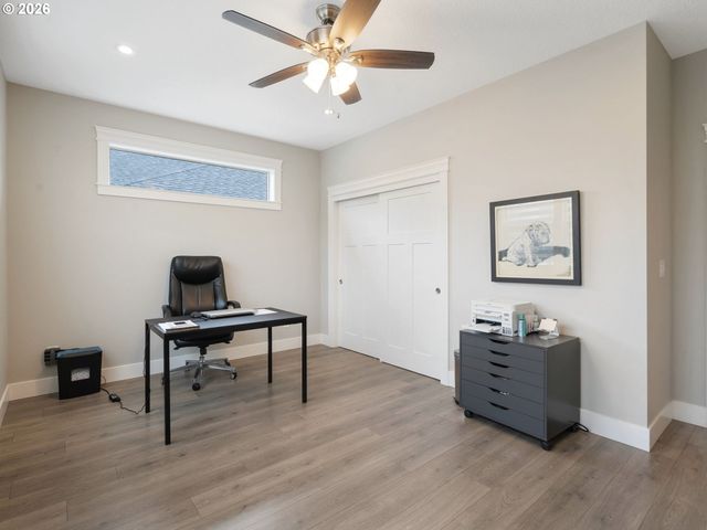 5711 Ne 133RD St, Vancouver, WA 98686