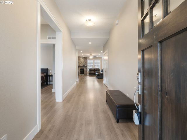 5711 Ne 133RD St, Vancouver, WA 98686