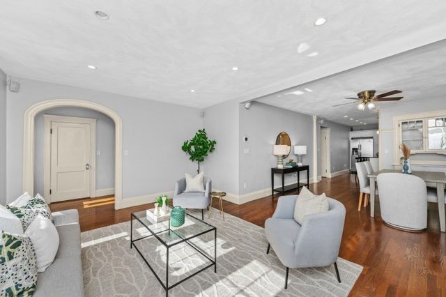 139 Warren Street 2, Arlington, MA 02474
